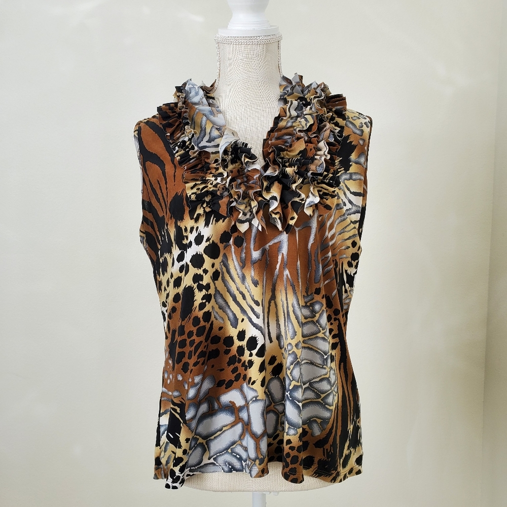 Leopard print top